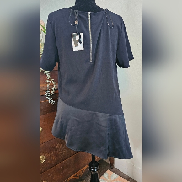 Black asymmetrical Rebel Wilson X Angels top 18W - Picture 6 of 7